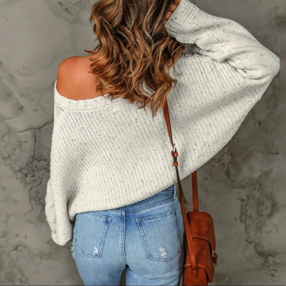 Pippidip Cream Cable Knit Sweater - Picture 5 of 12